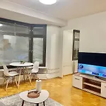 Puma's Flat In 헬싱키